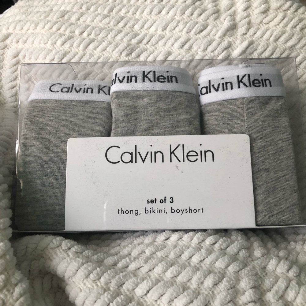 Calvin Klein Underwear Set (Small)